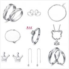 周大生铂金（每...