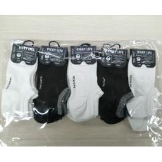 未希日系字母男女袜