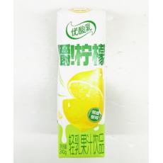 优酸乳嚼柠檬轻...